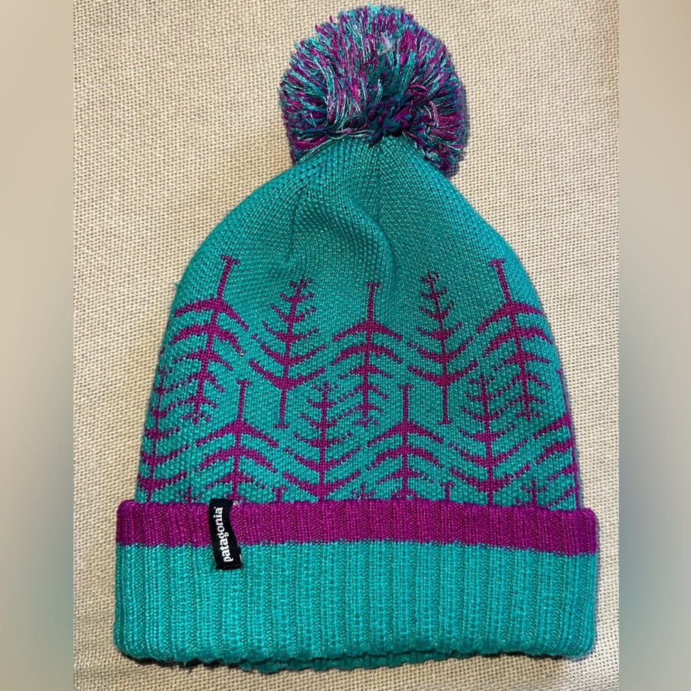 Patagonia - Pom Pom Forest Beanie - One Size - Matching jacket in my closet!